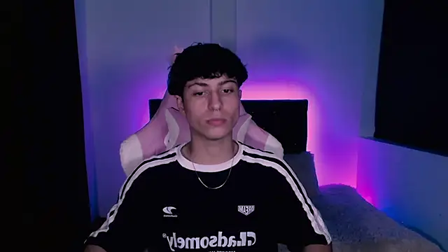 Evan Hunter online show from 01.30.25