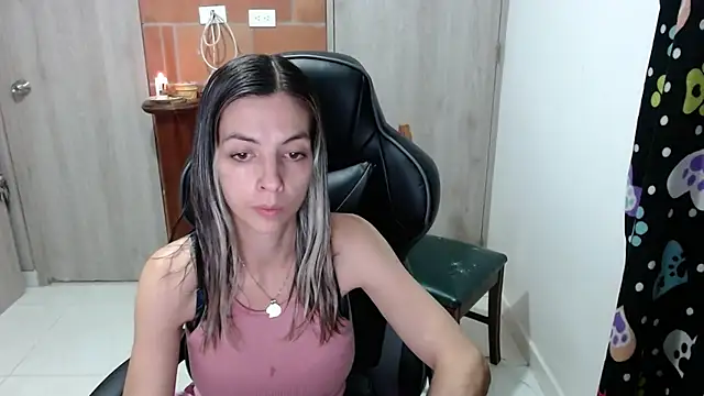 Princezzlove3 online show from 01.31.25