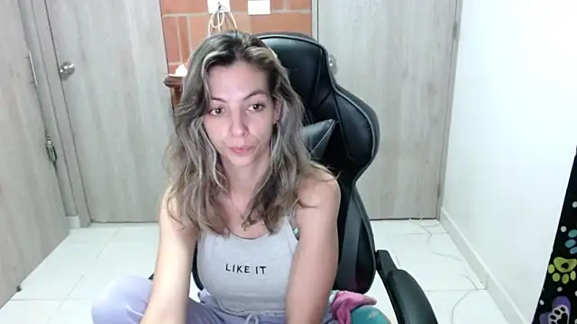 Princezzlove3 online show from 02.04.25