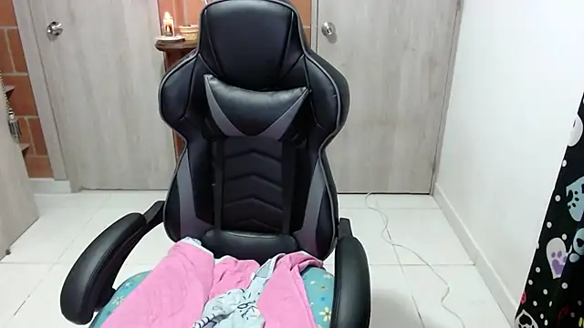 Princezzlove3 online show from 02.06.25