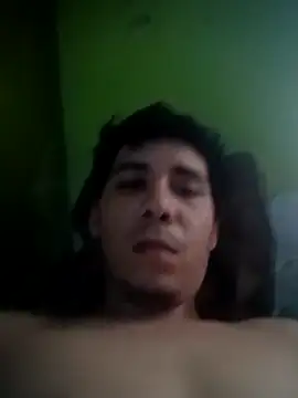 Snapshot of Maguito02 chatting on 09.27.25 Maguito02 online show from 09.27.25