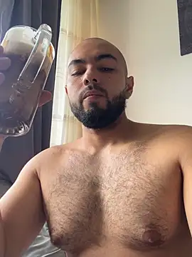 arturguy00 online show from 03.26.26