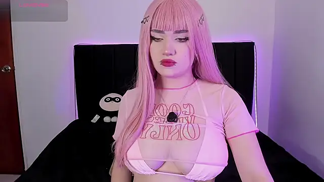 Snapshot of raven__white1 chatting on 03.11.25 raven  white1 online show from 03.11.25