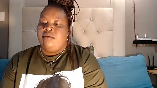 omalicha98 online show from 02.19.26