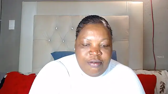 Snapshot of omalicha98 chatting on 06.05.26 omalicha98 online show from 06.05.26