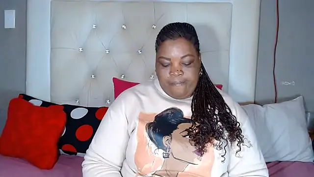 Snapshot of omalicha98 chatting on 06.11.26 omalicha98 online show from 06.11.26