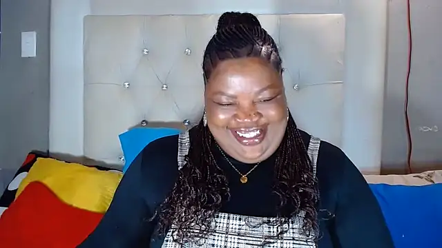 Snapshot of omalicha98 chatting on 06.26.26 omalicha98 online show from 06.26.26