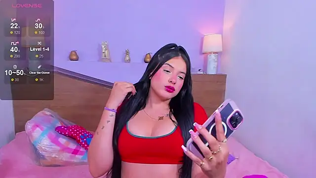 Snapshot of ScarletEmber3 chatting on 09.14.25 ScarletEmber3 online show from 09.14.25