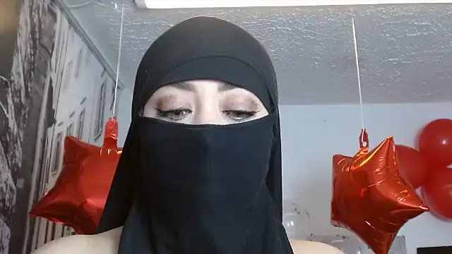 zahra Jalid online show from 02.15.25