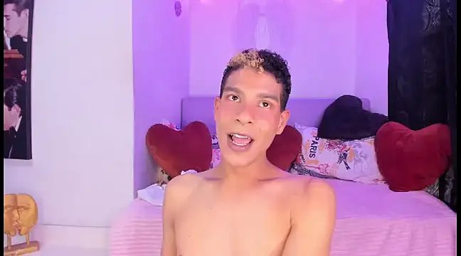 Ethan Boyy online show from 02.11.25