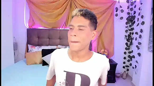 Ethan Boyy online show from 03.03.25