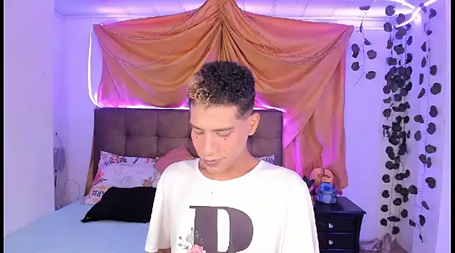 Ethan Boyy online show from 03.05.25