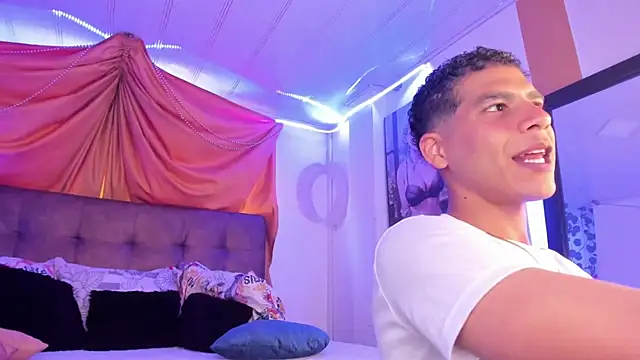 Ethan Boyy online show from 09.14.25