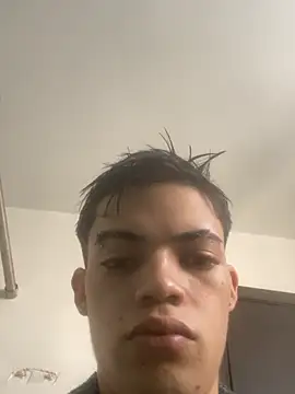 Latinos 2001 online show from 07.28.26