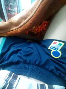 KisSsu online show from 02.21.26