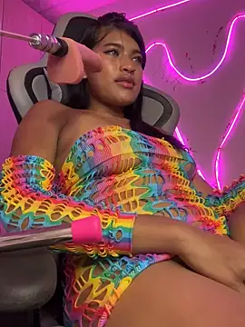 Snapshot of miaa--pervert chatting on 10.01.25 miaa--pervert online show from 10.01.25