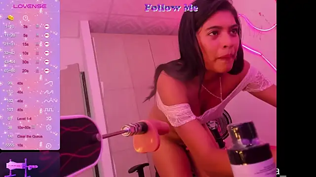 Snapshot of miaa--pervert chatting on 04.10.26 miaa--pervert online show from 04.10.26