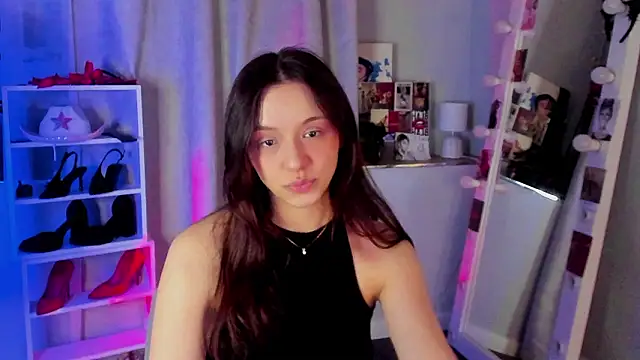 Sahara Shields online show from 03.11.26