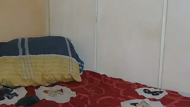 Snapshot of BigBootyStudent chatting on 10.09.25 BigBootyStudent online show from 10.09.25