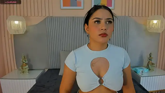 Snapshot of janna_lopez_ chatting on 02.05.25 janna lopez online show from 02.05.25