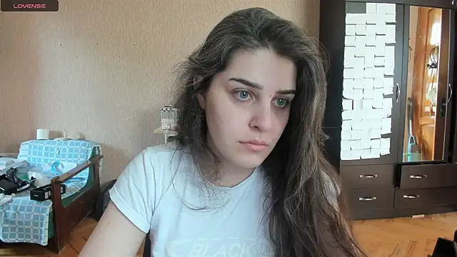 Snapshot of _Roselina_ chatting on 07.07.26 Roselina online show from 07.07.26