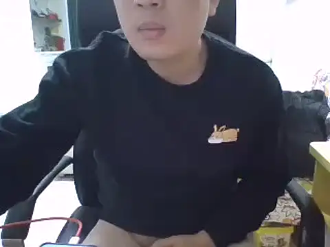 taiwanboybigtop1069 online show from 01.15.25