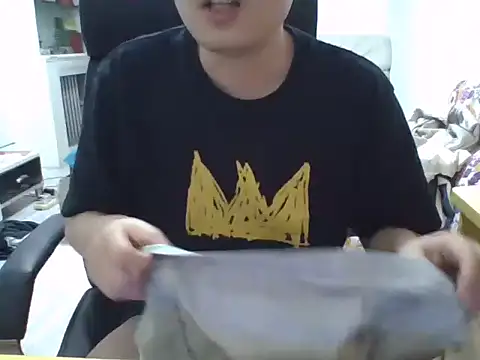 taiwanboybigtop1069 online show from 01.17.25