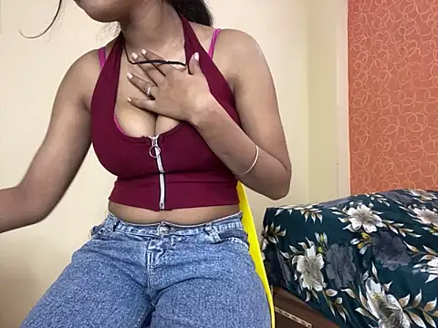 Snapshot of Sandhya_lovely chatting on 02.12.25 Sandhya lovely online show from 02.12.25