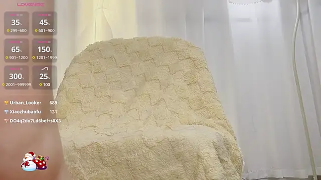 Snapshot of Alano-01 chatting on 02.06.25 Alano-01 online show from 02.06.25