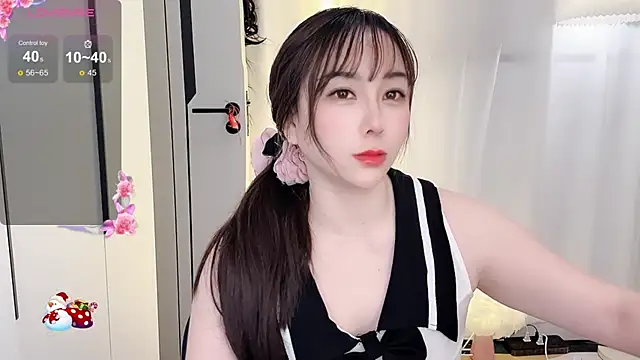 Snapshot of Alano-01 chatting on 02.14.25 Alano-01 online show from 02.14.25