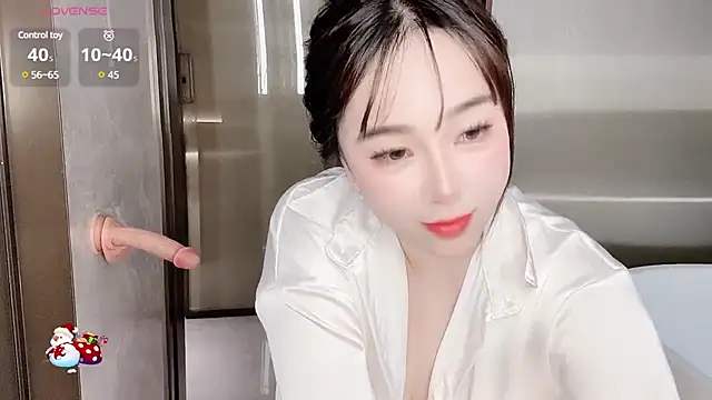 Snapshot of Alano-01 chatting on 02.18.25 Alano-01 online show from 02.18.25