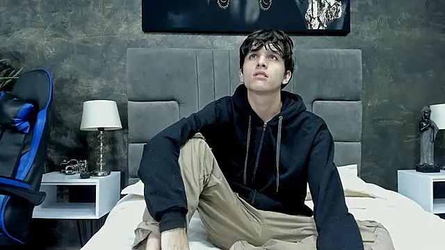 bruce hans online show from 10.10.25