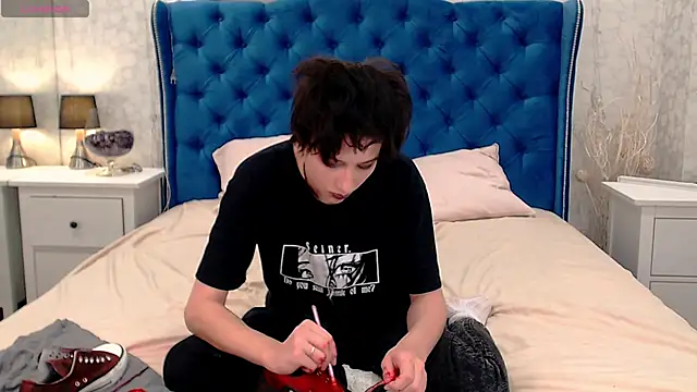 via mayer  online show from 10.25.25