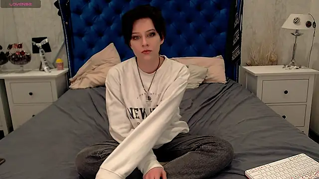 via mayer  online show from 12.17.25