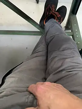 Snapshot of sempreilmio2 chatting on 01.28.25 sempreilmio2 online show from 01.28.25