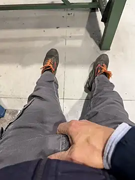 Snapshot of sempreilmio2 chatting on 03.03.25 sempreilmio2 online show from 03.03.25