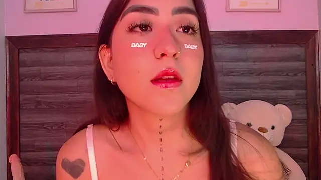 AdaaMillan online show from 02.04.26