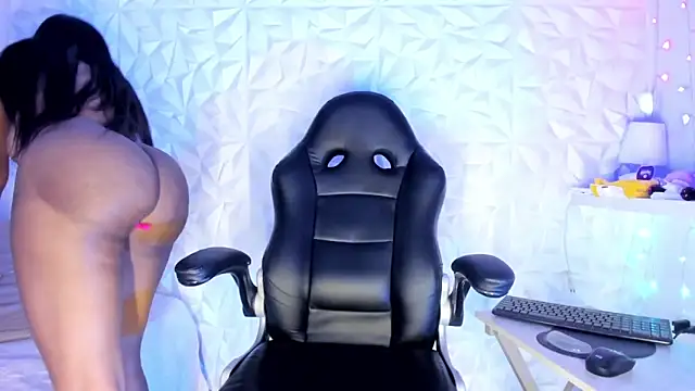 Karen morena online show from 01.24.25