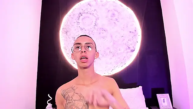 EthaanCox online show from 03.01.25