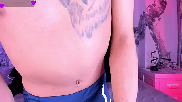 Snapshot of EthaanCox chatting on 06.25.26 EthaanCox online show from 06.25.26