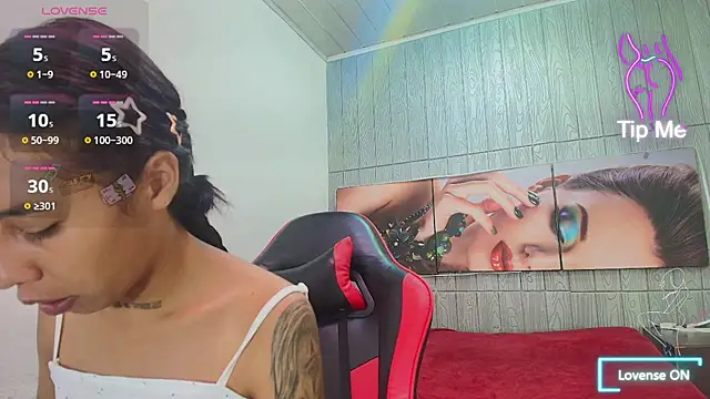 Snapshot of Miss_sparkle00 chatting on 02.18.26 Miss sparkle00 online show from 02.18.26