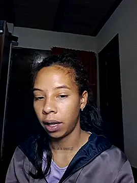 Snapshot of Miss_sparkle00 chatting on 03.07.26 Miss sparkle00 online show from 03.07.26