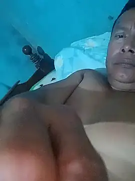 Snapshot of Jinenez chatting on 03.19.25 Jinenez online show from 03.19.25