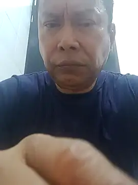 Snapshot of Jinenez chatting on 03.21.25 Jinenez online show from 03.21.25