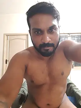 Snapshot of Chennaibull15 chatting on 01.15.25 Chennaibull15 online show from 01.15.25
