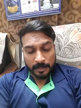Snapshot of Chennaibull15 chatting on 01.28.25 Chennaibull15 online show from 01.28.25