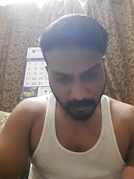Snapshot of Chennaibull15 chatting on 01.30.25 Chennaibull15 online show from 01.30.25