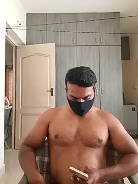 Snapshot of Chennaibull15 chatting on 03.08.25 Chennaibull15 online show from 03.08.25