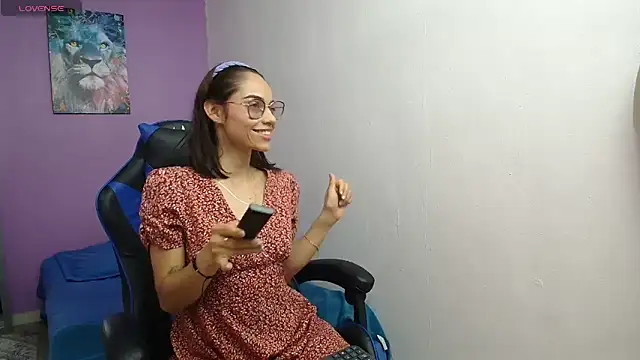 alana lara online show from 02.11.26