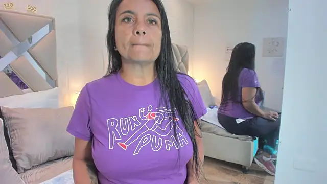 raquell moore online show from 11.18.25